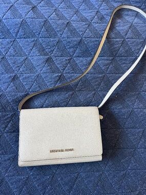 Michael Kors clutch/cross body bag